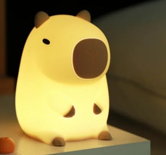 Capybara Night Lamp - Soft Silicone LED Light | Squiloo
